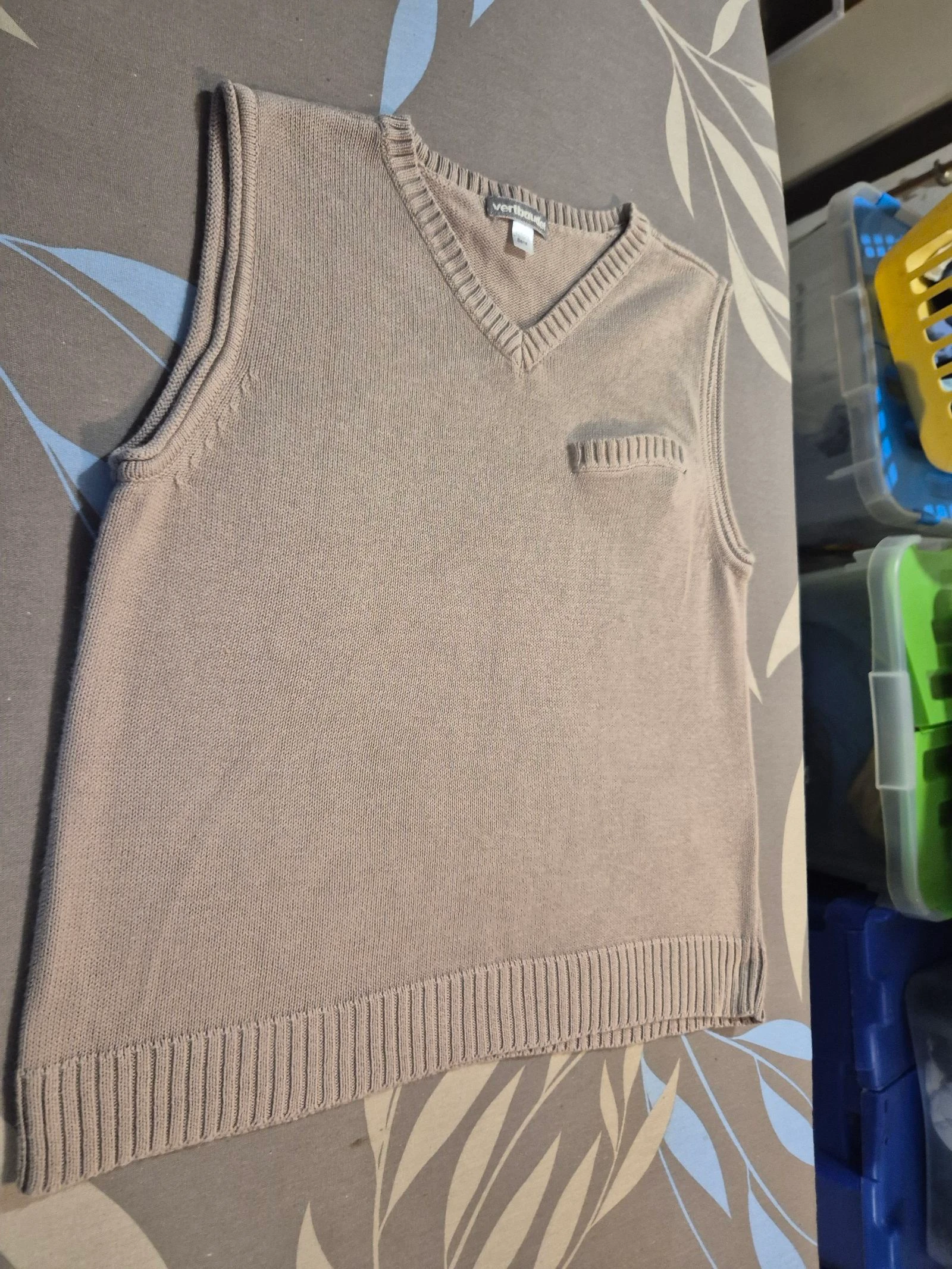 Pull sans manche